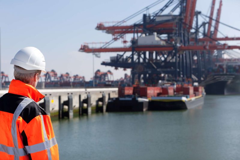 Dockworker Employee Assistance Programs | Maritime EAP Services ...
